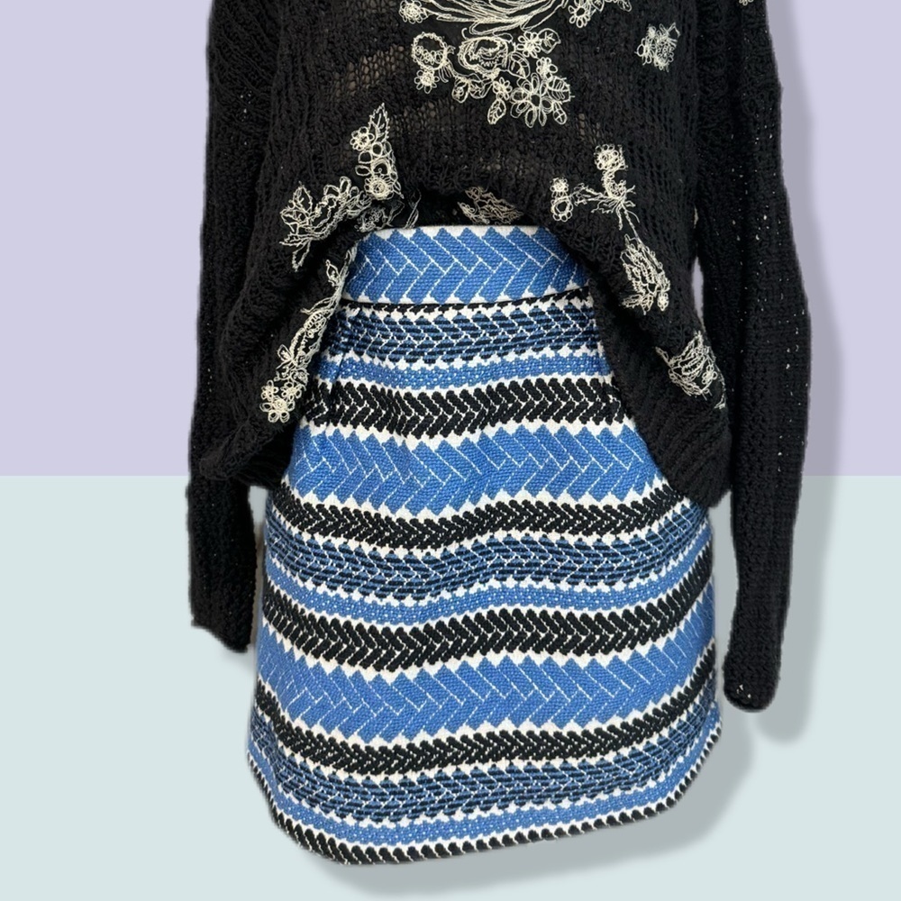 ANTHROPOLOGIE Nomad Morgan carper thick in blue hues mini skirt